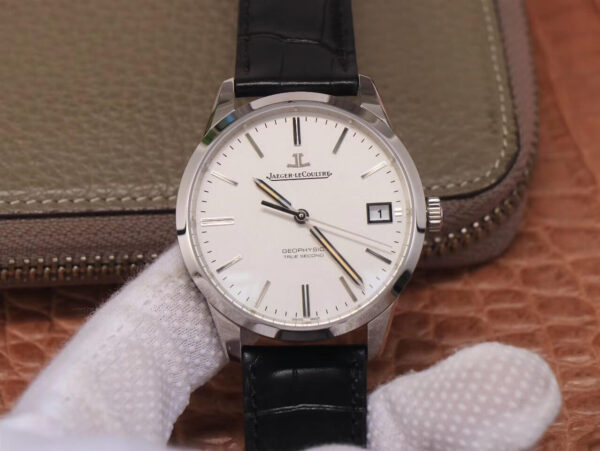 Jaeger-LeCoultre Geophysic 8018420 8F Factory Hot Replica Watches Black Strap - Hot Replica Watches