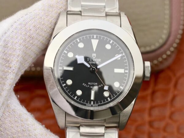 Tudor Black Bay M79540-0006 TW Factory Hot Replica Watches Black Dial - Hot Replica Watches