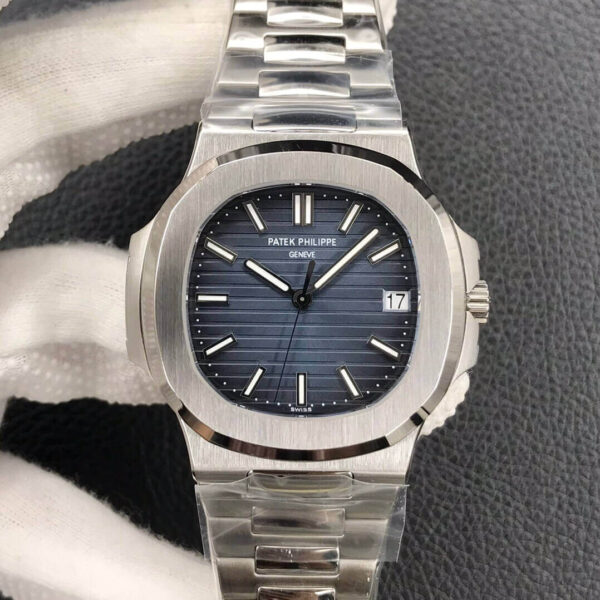 Patek Philippe Nautilus 5711/1A 010 3K Factory Hot Replica Watches Steel Strap - Hot Replica Watches