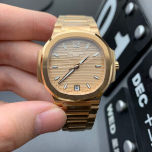 Patek Philippe Nautilus 7118/1R-010 3K Factory Hot Replica Watches Gold Case - Hot Replica Watches