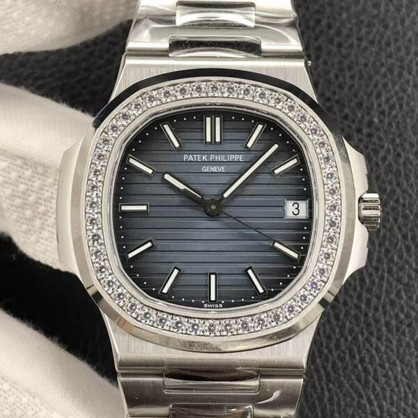 Patek Philippe Nautilus 5713/1G-010 3K Factory Hot Replica Watches Steel Strap - Hot Replica Watches