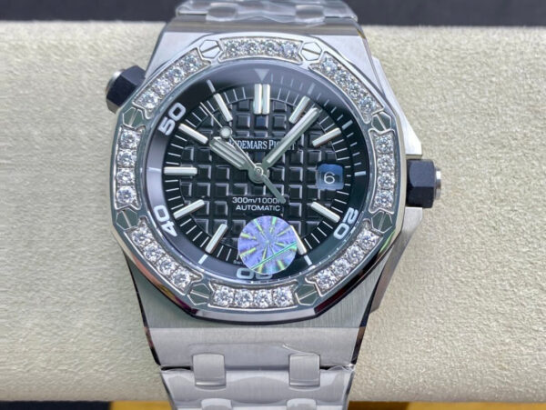 Audemars Piguet Royal Oak Offshore 15703 JF Factory Hot Replica Watches Black Dial - Hot Replica Watches