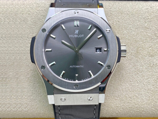 Hublot Classic Fusion 542.NX.7071.LR WWF Factory Hot Replica Watches Gray Strap - Hot Replica Watches