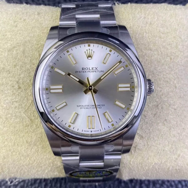 Rolex Oyster Perpetual M124300-0001 Clean Factory Hot Replica Watches Steel Strap - Hot Replica Watches
